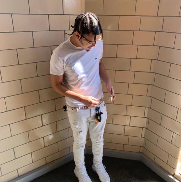 Profile Picture of Xavier Sheckleford (@lor_zay) on Poshmark