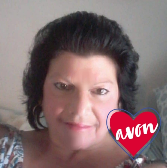 Profile Picture of Lori a Arrabit atilano (@aaloria19) on Poshmark