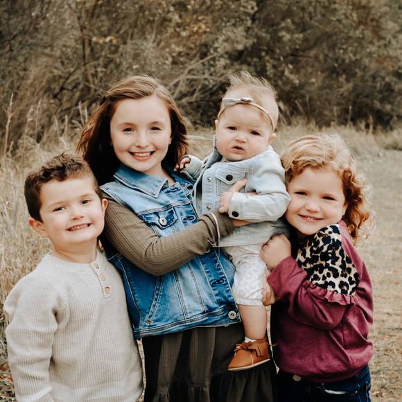 Profile Picture of Michaela Lefebvre (@kavaya04) on Poshmark