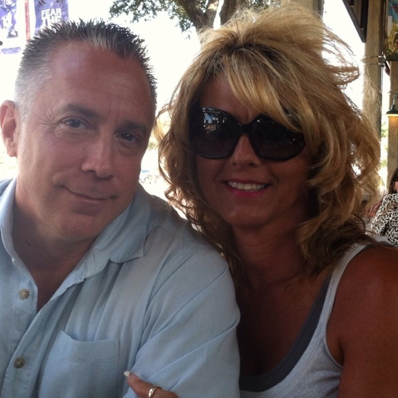 Profile Picture of Mona Wilkins (@jimmonaw1) on Poshmark