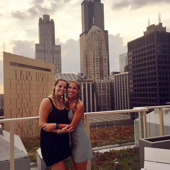 Profile Picture of Christine Walrath (@cnwalrath) on Poshmark