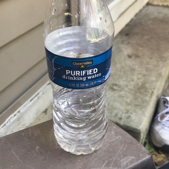 Profile Picture of David Cordero (@swagbuckz) on Poshmark