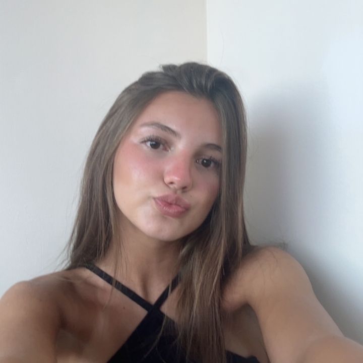 Profile Picture of elise (@elisemoore) on Tiktok