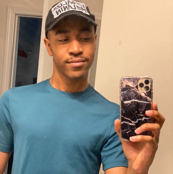 Profile Picture of Ryan Staggers (@rsquinny) on Poshmark