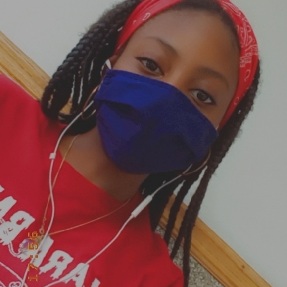 Profile Picture of Jose-reniah Jean (@josereniah) on Poshmark