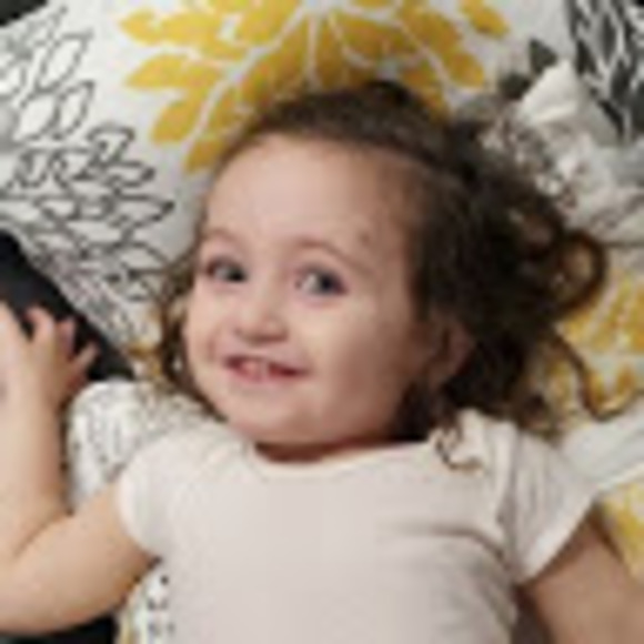 Profile Picture of Breindy Fulop (@breindyfulop) on Poshmark