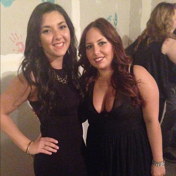 Profile Picture of Juliana Pandolfino (@juliana_25) on Poshmark