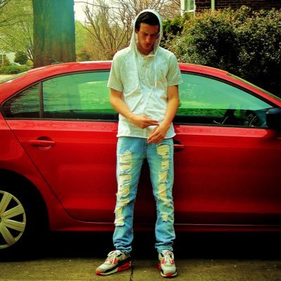 Profile Picture of Max Blitstein (@KINGJAMESNUM2) on Twitter