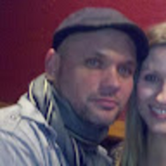 Profile Picture of Troy Verburgt (@troyverburgt) on Poshmark