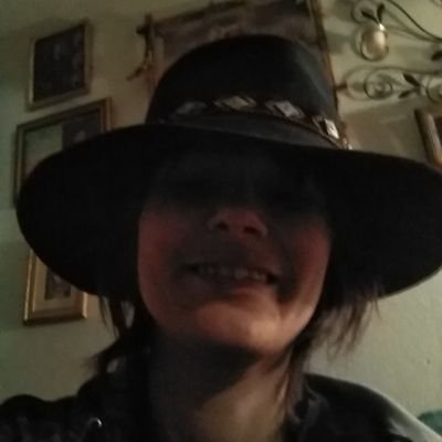 Profile Picture of Heather Carrier (@Heather76283832) on Twitter