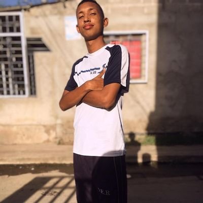 Sergio - Twitter Profile Picture of Sergio (@SergioVides_17) on Twitter