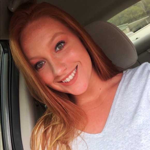 Profile Picture of Madison Foreman (@madisonforemann) on Poshmark