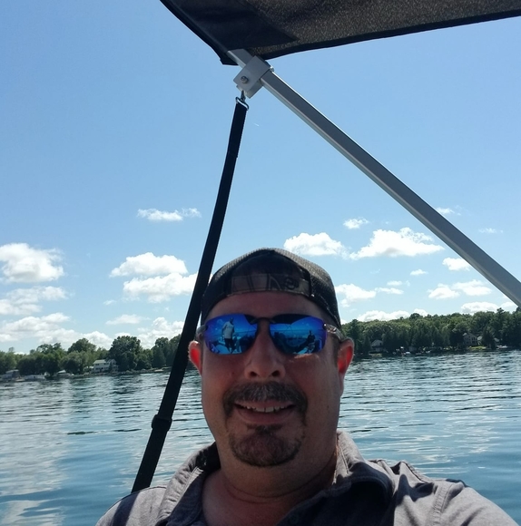 Profile Picture of Craig Sanford (@cfsanford66) on Poshmark