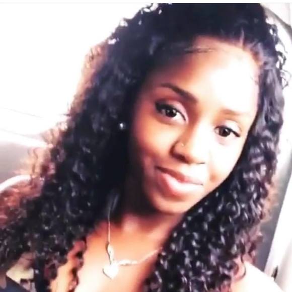 Profile Picture of Jasmine Sutton (@jasmine_sutton) on Poshmark