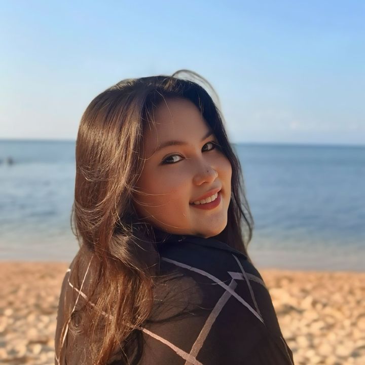 Profile Picture of MAUREEN (@maureenreano) on Tiktok