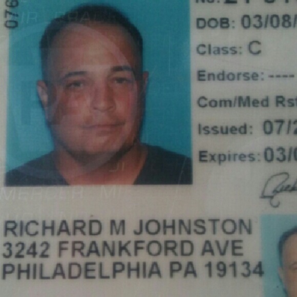 Profile Photo of Richard Johnston (@chickmaster) on Poshmark