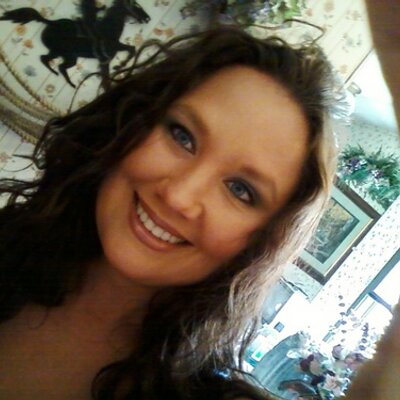 Profile Picture of Nikki Potts (@PottsNikki) on Twitter