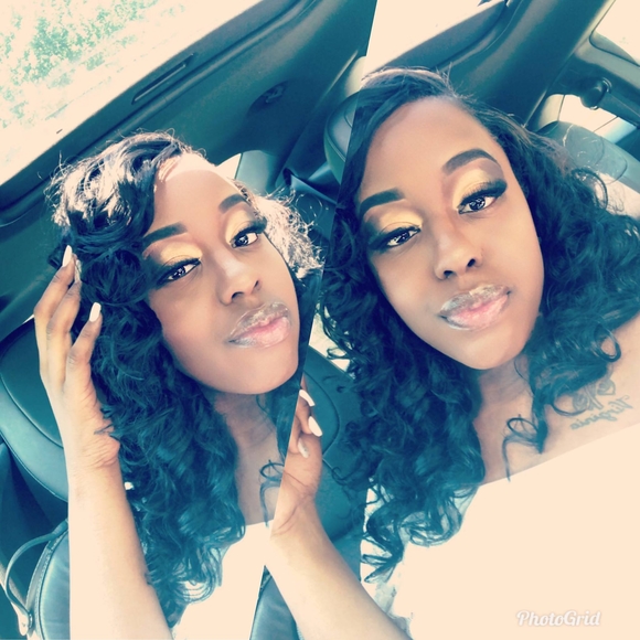 Profile Picture of Shardae Jung (@shardae2013) on Poshmark