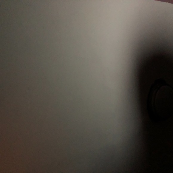 Profile Picture of Danielle t Gater (@dgater) on Poshmark