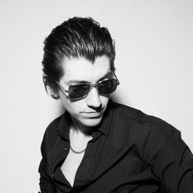 Profile Picture of Ⓗⓐⓩⓔⓛ (@alexturnersarms) on Pinterest