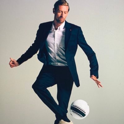 Profile Picture of Peter Crouch (@petercrouch) on Twitter