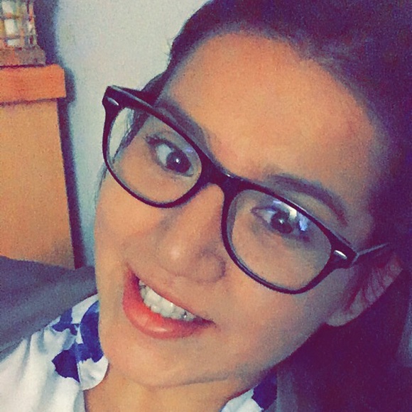 Profile Picture of Araceli Cantoran (@celi0421) on Poshmark