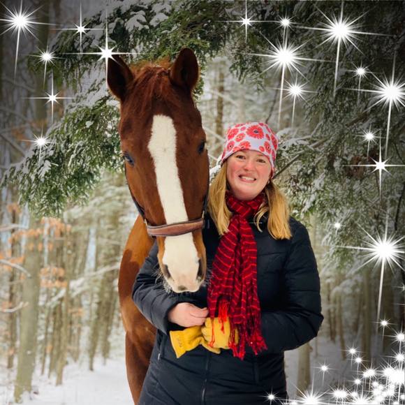 Profile Picture of Amelia Clairmont (@meals82) on Poshmark