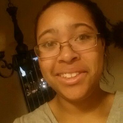 Profile Picture of Anna Hansen (@anna13rae) on Twitter