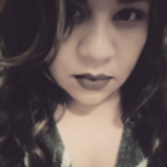 Profile Picture of Alida Chavez (@alidag74) on Poshmark