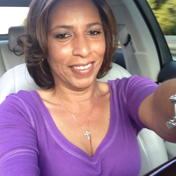 Profile Picture of Tracy Bennett (@tbennert219) on Poshmark