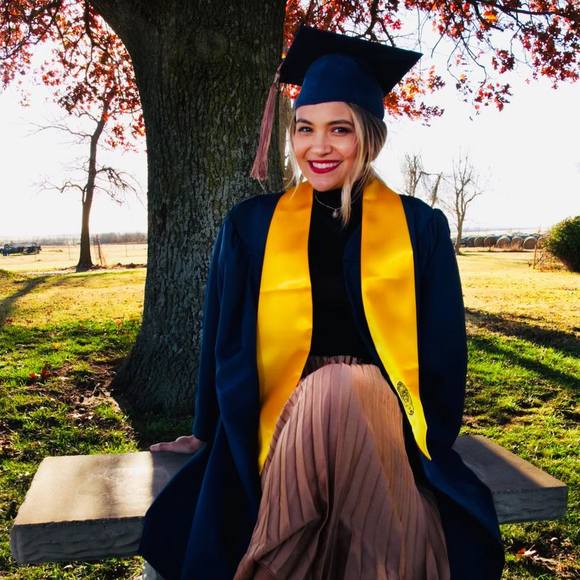 Profile Picture of Bobbie Paden (@bobbiepaden) on Poshmark