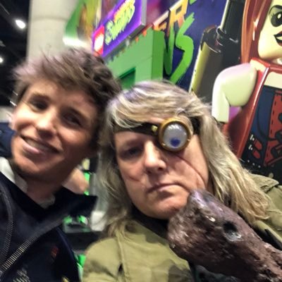 Profile Picture of Cosplaymom99 (@alexirob) on Twitter