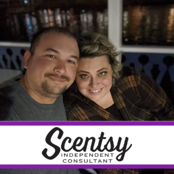 Profile Picture of Jessica Stapleton (@mommy110308) on Poshmark