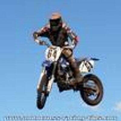 Profile Picture of Doug Jeffries (@dougiefresh25) on Twitter