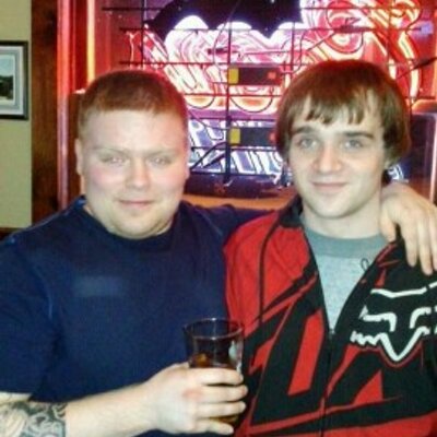 Profile Picture of Derek Merrill (@derr25609318) on Twitter