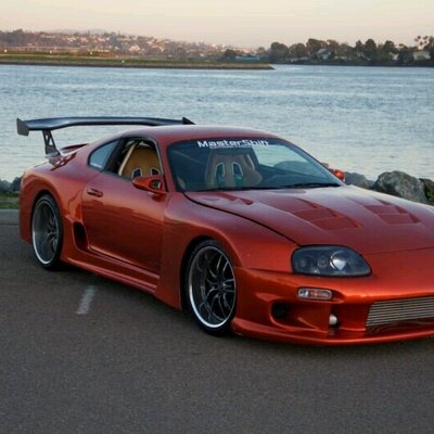 Profile Picture of Robert Albino (@ryb1809) on Twitter