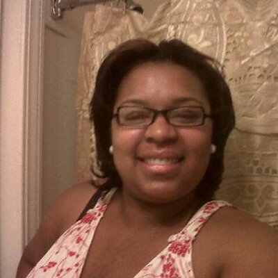 Profile Picture of Lauren Russell (@WayneCLover) on Twitter