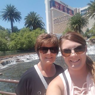 Profile Picture of Jan Glass (@jan.glass.9) on Facebook