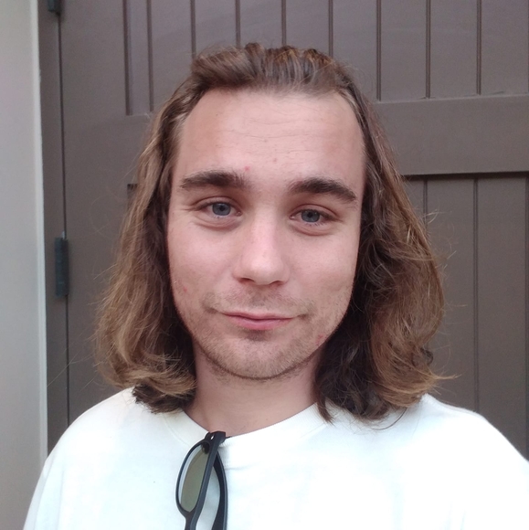 Profile Picture of Trevor Clark (@treverdclark12) on Poshmark