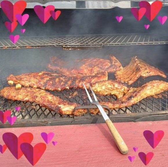 Profile Picture of Eddie James (@eddiejames153) on Poshmark