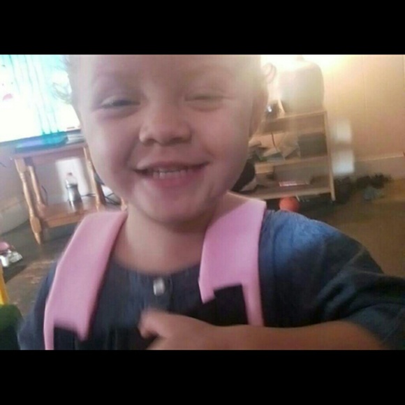 Profile Picture of Lisa Field (@emmiescream2004) on Poshmark