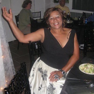 Profile Picture of Paula Stinson (@PaulaStinson9) on Twitter