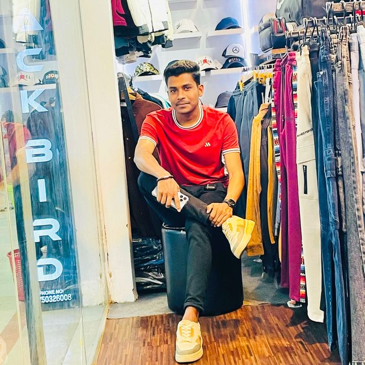 Profile Picture of bashar_exe🔺 (@b.a.s.h.a.r.50) on Tiktok