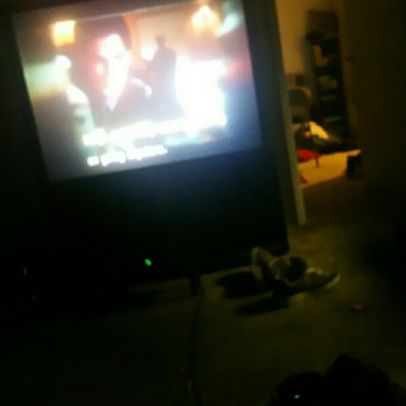 Profile Picture of Kat Amperosa (@polyswag) on Poshmark