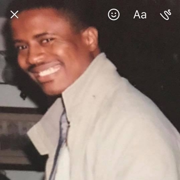 Profile Picture of Ogo Okaro (@ogookaro) on Poshmark