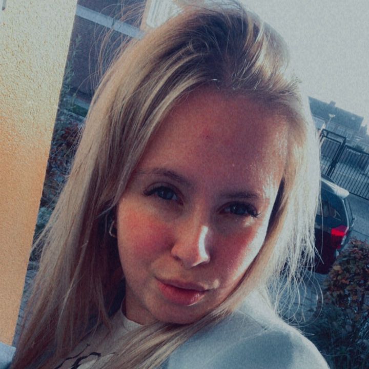 Profile Picture of Felicia Pol (@feliciapol) on Tiktok