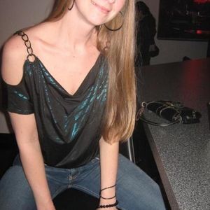 Profile Picture of Melissa Steger (@missistar) on Myspace