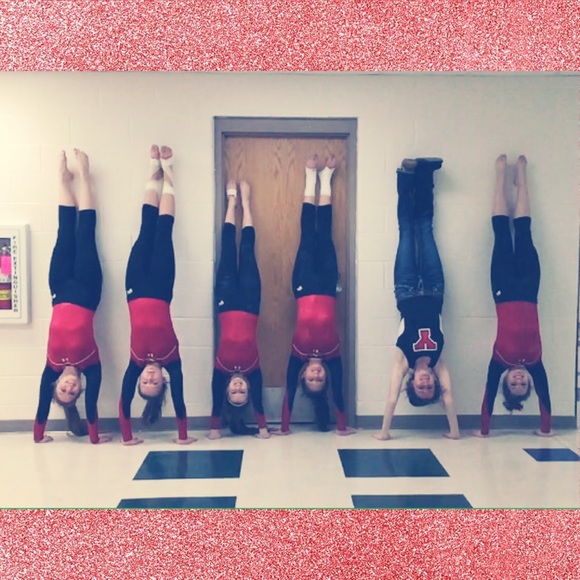 Kaitlin Guthmiller - Poshmark Profile Picture of Kaitlin Guthmiller (@guthmillerk) on Poshmark