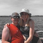 Profile Picture of LauraJean Rhinehart (@laurajeanrhinehart) on Instagram
