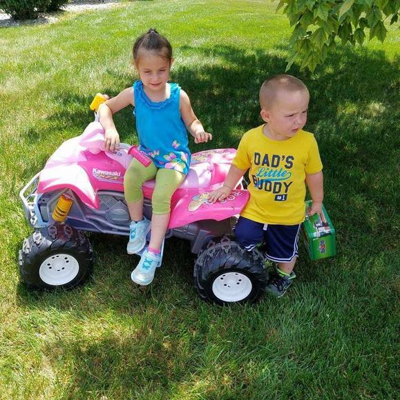 Profile Picture of Matthew Eggeman (@mattheweggeman) on Poshmark